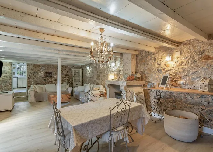 Toscana Di Corvo * Moya (Gran Canaria)